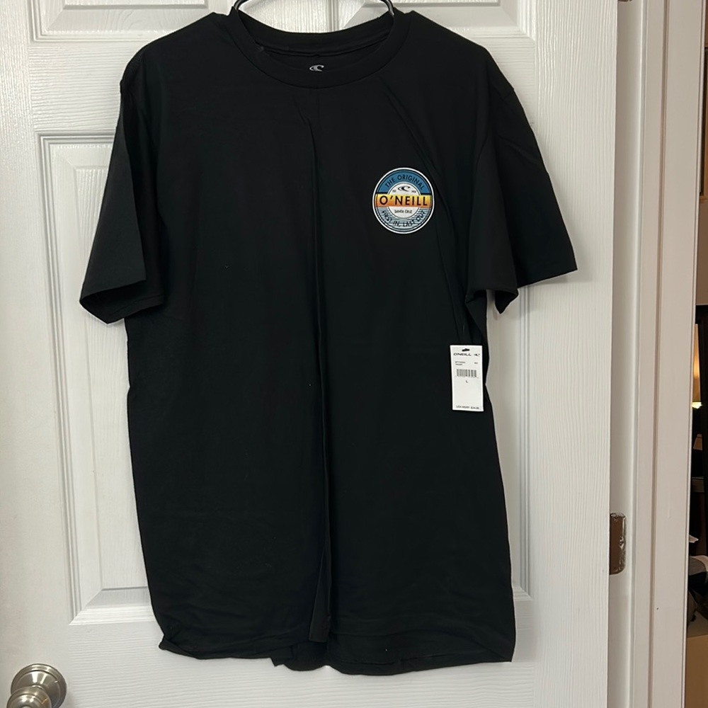 Men’s O’Neill tshirt size large NWT